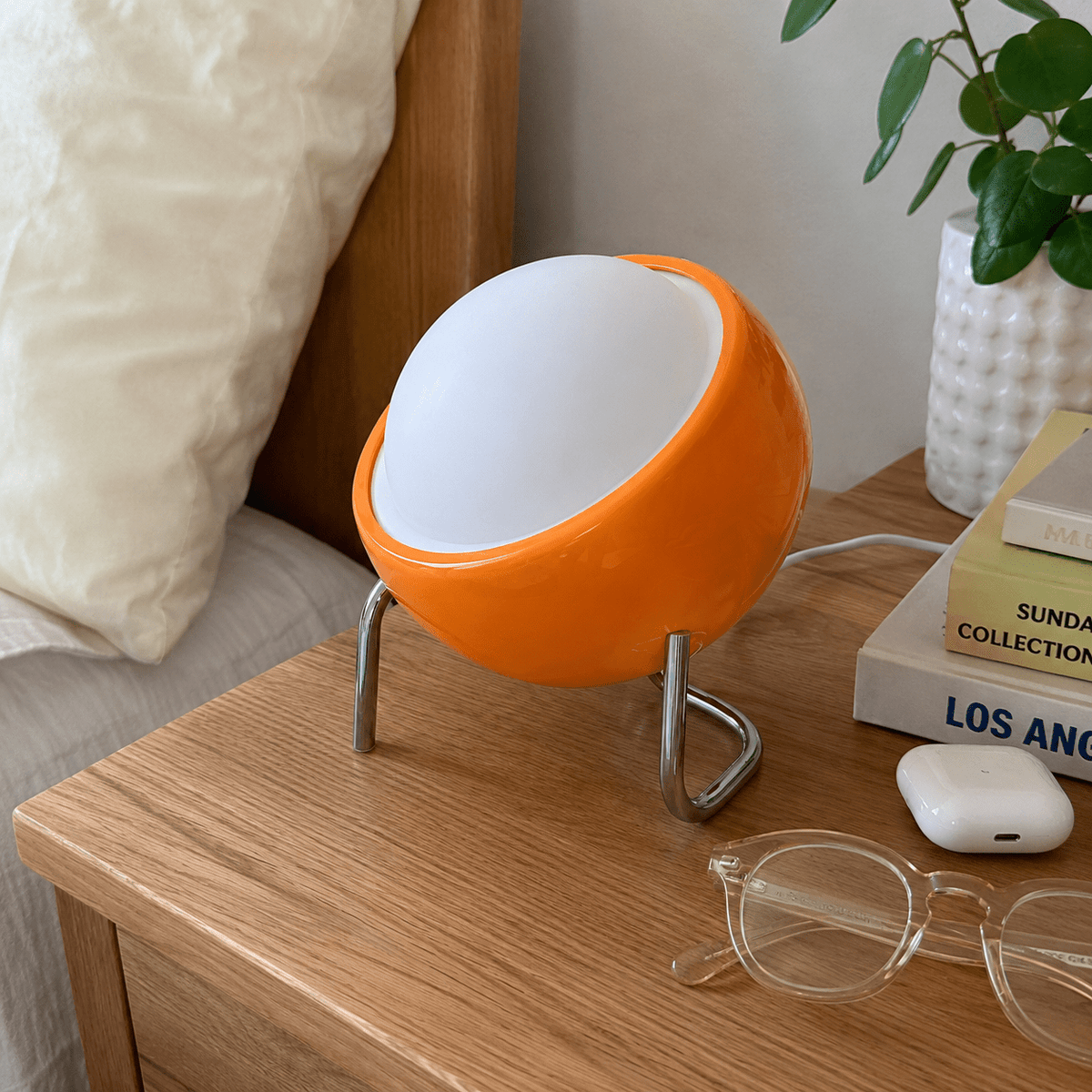 Round Glass LED Table Lamp