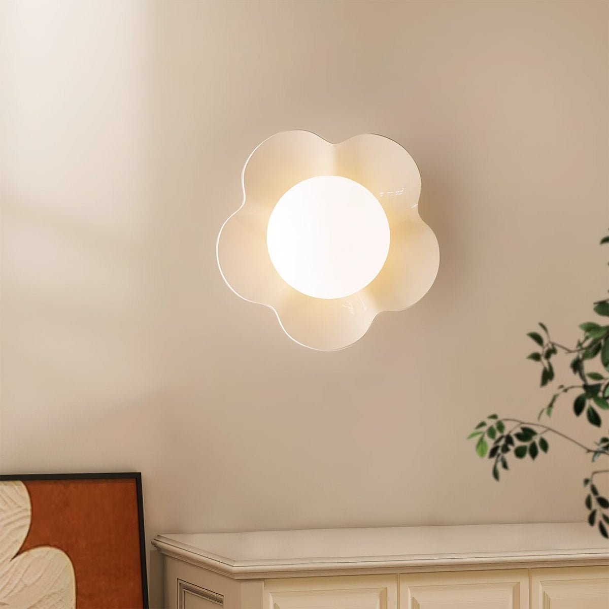 Flower Shape Pastel Resin Glass Globe Wall Sconce