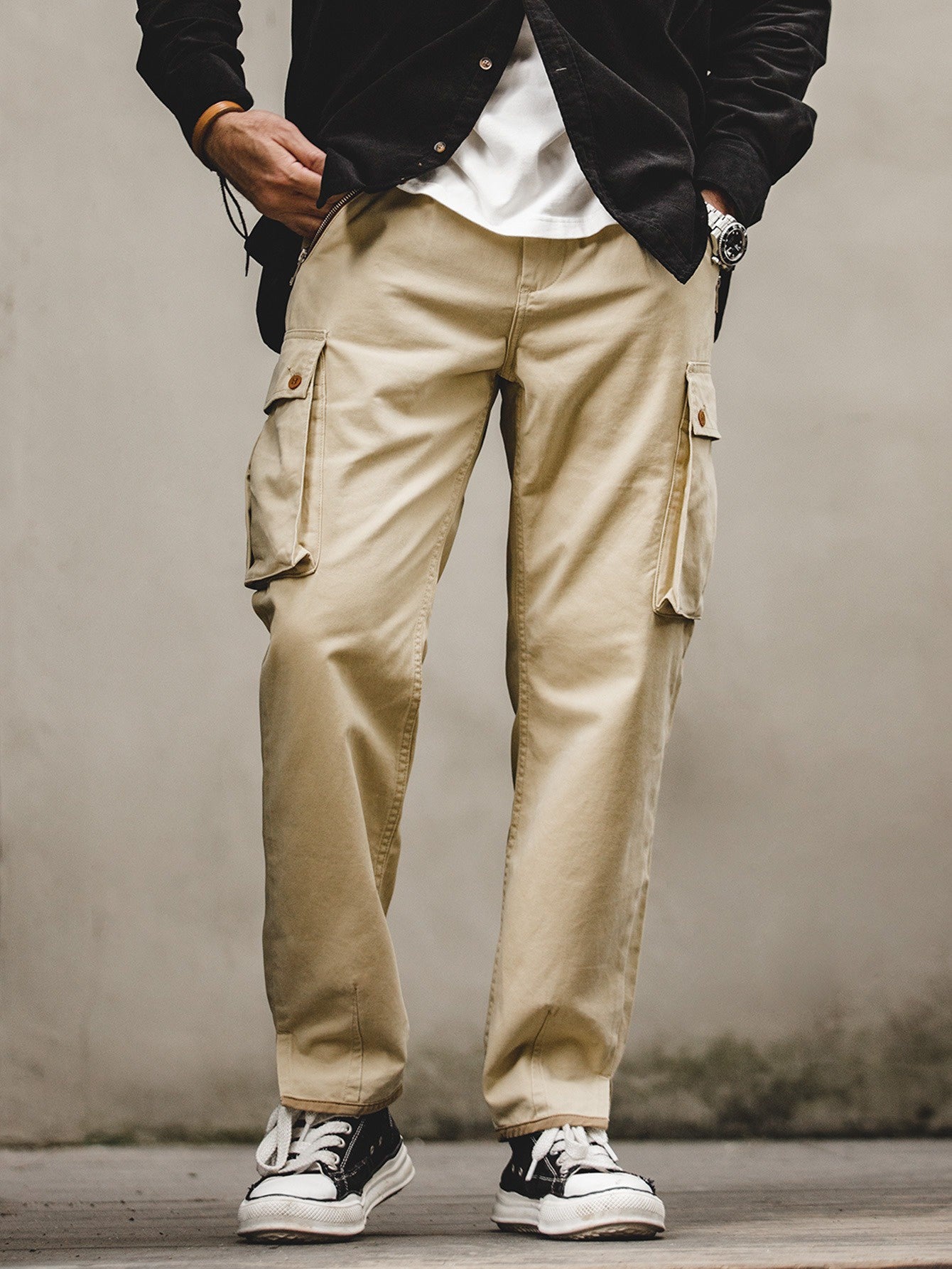 Men's Straight-Leg Cargo Pants with Zippered Pockets