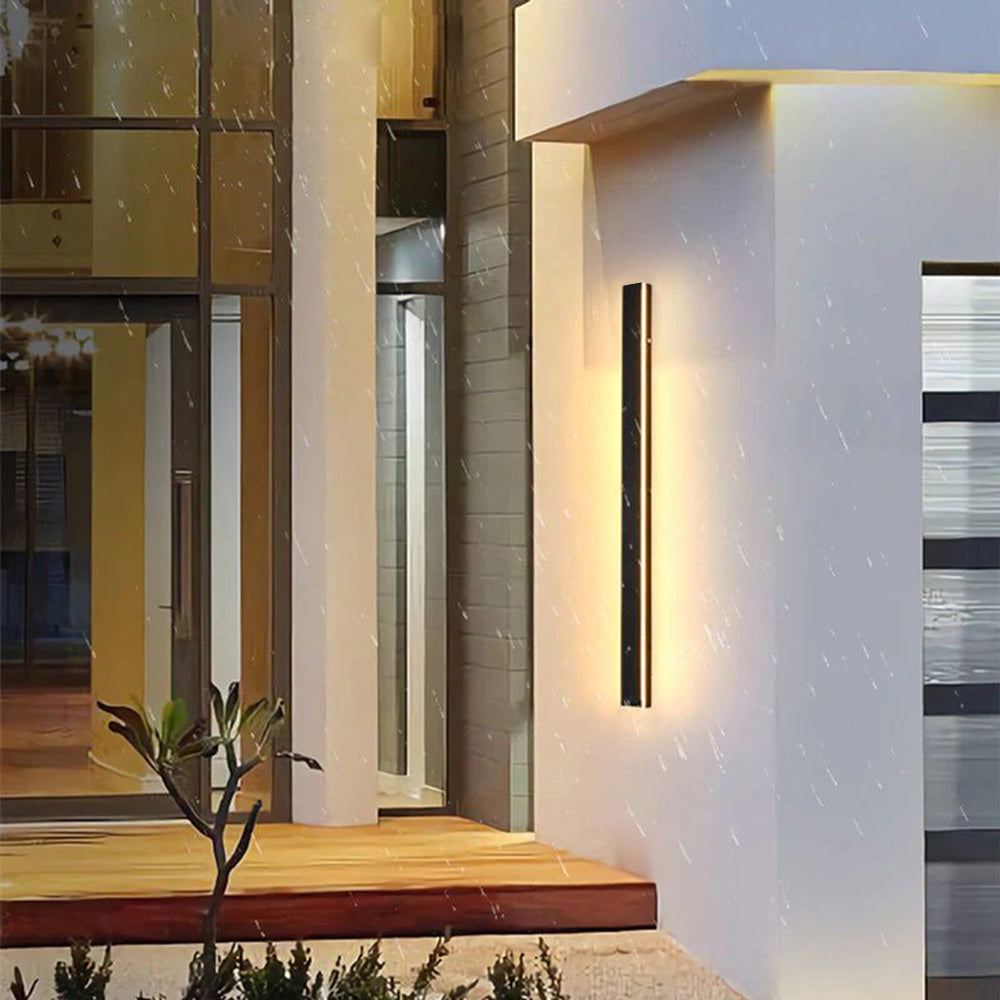 Minimalist Black Linear Outdoor Waterproof LED Wall Light