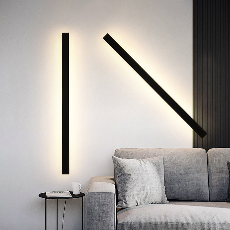 Minimalist Black Linear Outdoor Waterproof LED Wall Light